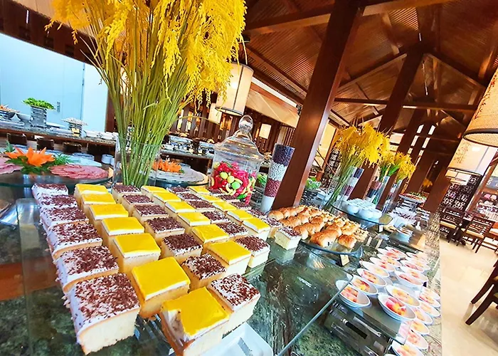 Hotel Halong Palace 4*