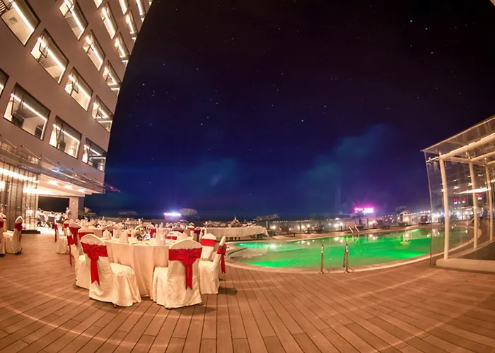 Halong Palace Ha Long