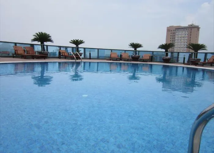 Halong Palace 4*